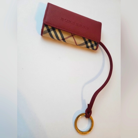 EUC Burberry - Picture 2 of 10